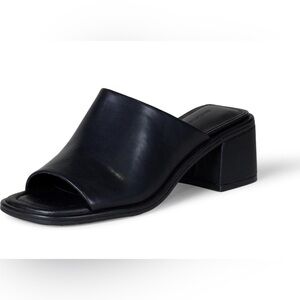 Amazon Essentials Women's Block Heel Mule